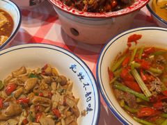 -笨豆腐居民楼菜馆•江西小炒(天津开发区店)