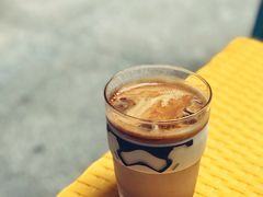 燕麦拿铁-WOW coffee