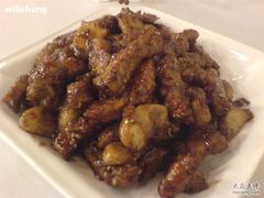 黑蒜子牛肉粒-津城食府(大理道店)