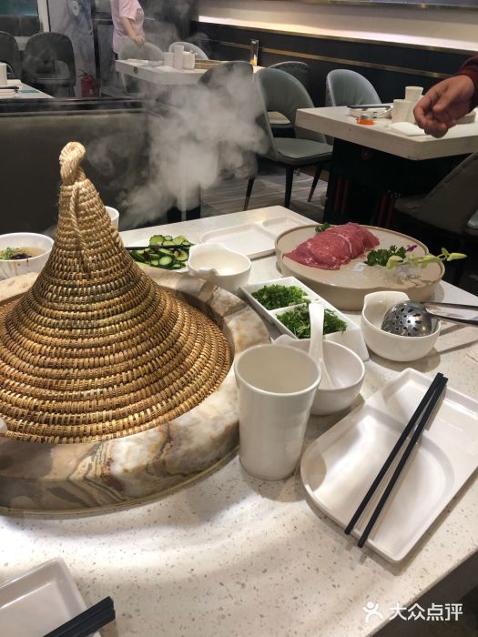 渔小生蒸汽石锅鱼(印象城店)图片