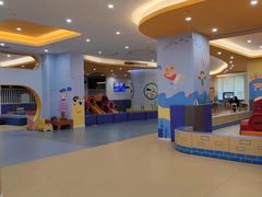 -戊辰亲子游泳俱乐部