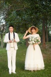 -二十一世纪婚纱摄影(省府前街店)