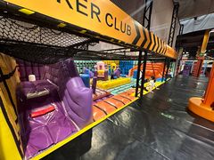 -Tenker Club弹刻极限主题公园 · 蹦床 · 团建 · 生日派对(大关店)