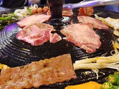 精品牛舌-豚豚家돈돈가韩国锅盖烤肉(新北万达店)