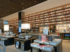 -茑屋书店(天目里店)