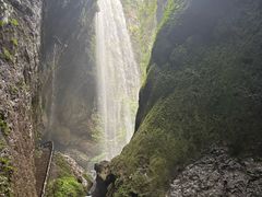 -龙水峡地缝景区