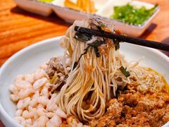 -裕兴记•蟹黄面馆(人民广场店)