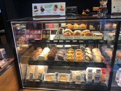 -星巴克臻选(呼和浩特维多利摩尔城店)