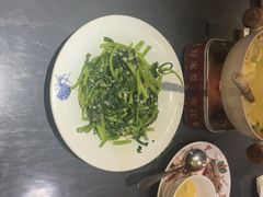 -江宴渔村·鱼鲜土菜(紫荆广场店)