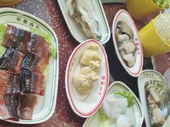 -四囍码头海鲜烧烤自助火锅(外滩南京东路悦荟广场店)