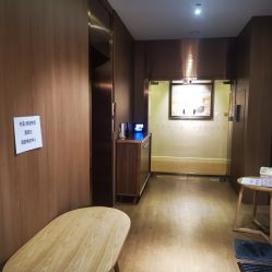 -海豚湾高端月子会所(黄浦店)