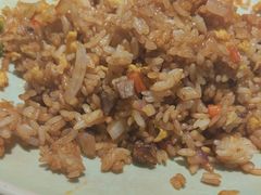 牛肉鸡蛋炒饭-沪小胖·小龙虾·蓝龙王(八佰伴店)