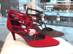 -STUART WEITZMAN(静安嘉里中心店)