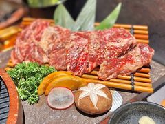 -轻烧烤肉(光谷步行街店)