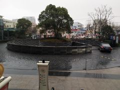 -正大乐城徐汇店-地下停车库