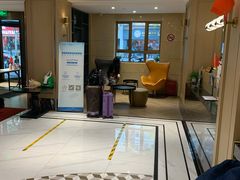 -白玉兰酒店(上海田子坊马当路地铁站店)