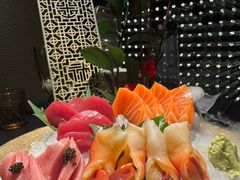 -蟹犇前•帝王蟹雪蟹(陆家嘴店)