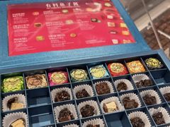 -VENCHI 闻绮(北京国贸商城店)