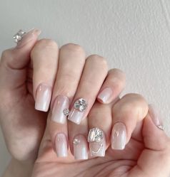 -LILY NAILS美甲美睫