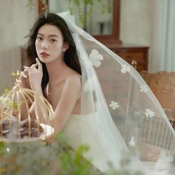 -都市丽人婚纱摄影