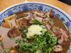 -门框胡同百年卤煮(新街口店)