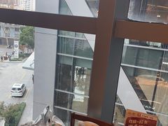 -潮界(LU·ONE凯德晶萃广场店)