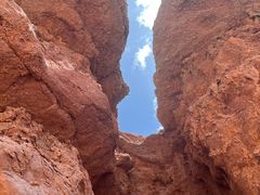 -天山神秘大峡谷