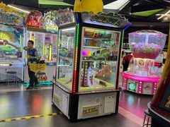 -星际传奇·蹦床海绵池·儿童乐园(大悦城店)