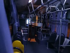 -虹桥火车站-停车场