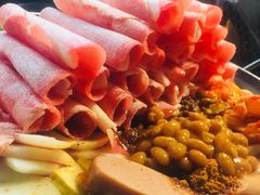 部队锅-MI WU FACTORY米屋美食工厂餐厅(绿地店)