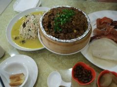 -粮食酒店