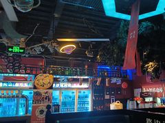 -路边边.炒菜烧烤.音乐餐厅(良乡长虹店)