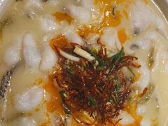 -小菜园新徽菜(镇江丹阳吾悦店)