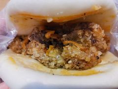 五香粉蒸肉夹馍-关中闫记粉蒸肉(和平路店)