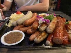 -申德勒加油站餐厅(三里屯北小街店)