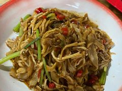 -老三样·美食研究中心(世贸路店)