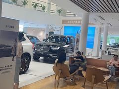 -杭州中沃沃尔沃4S店(滨江区店)