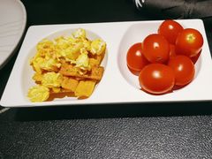 -辣尚瘾·烤鱼·新川菜(牡丹园直营店)
