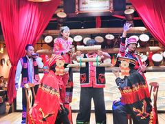 -老滇山寨•云南特色菜•地方菜•民族风情歌舞表演(金碧店)
