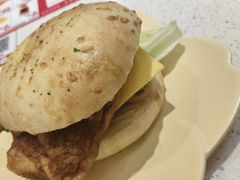 -必胜客(联投东方店)