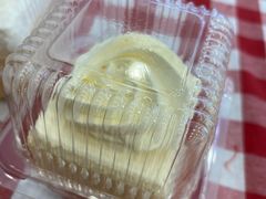 -红宝石·鲜奶小方·海派西点房(南丹店)