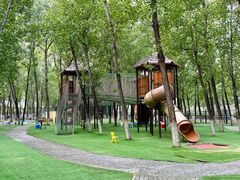 -蓝地时尚庄园(北京清河营地铁站店)