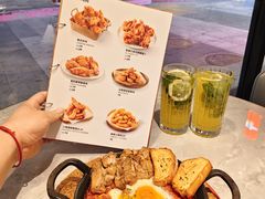 -必胜客(世纪港湾店)