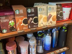-星巴克臻选(威海威高广场店)