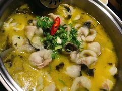 -严厨老坛酸菜鱼(吴江万宝店)