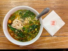 鸡汤米线-煜北·西北小馆(曲阳路店)