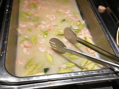 -龙脉温泉室内游泳馆