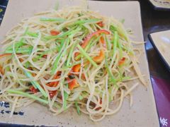 -萨宁音登锡伯风味餐厅(一楼店)