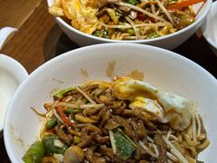 生爆牛肉面-寻裕记·现炒浇头面(人民广场店)