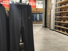 -百联奥特莱斯广场(武汉盘龙店)
